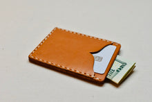 The Weekender Wallet in Veg Tan
